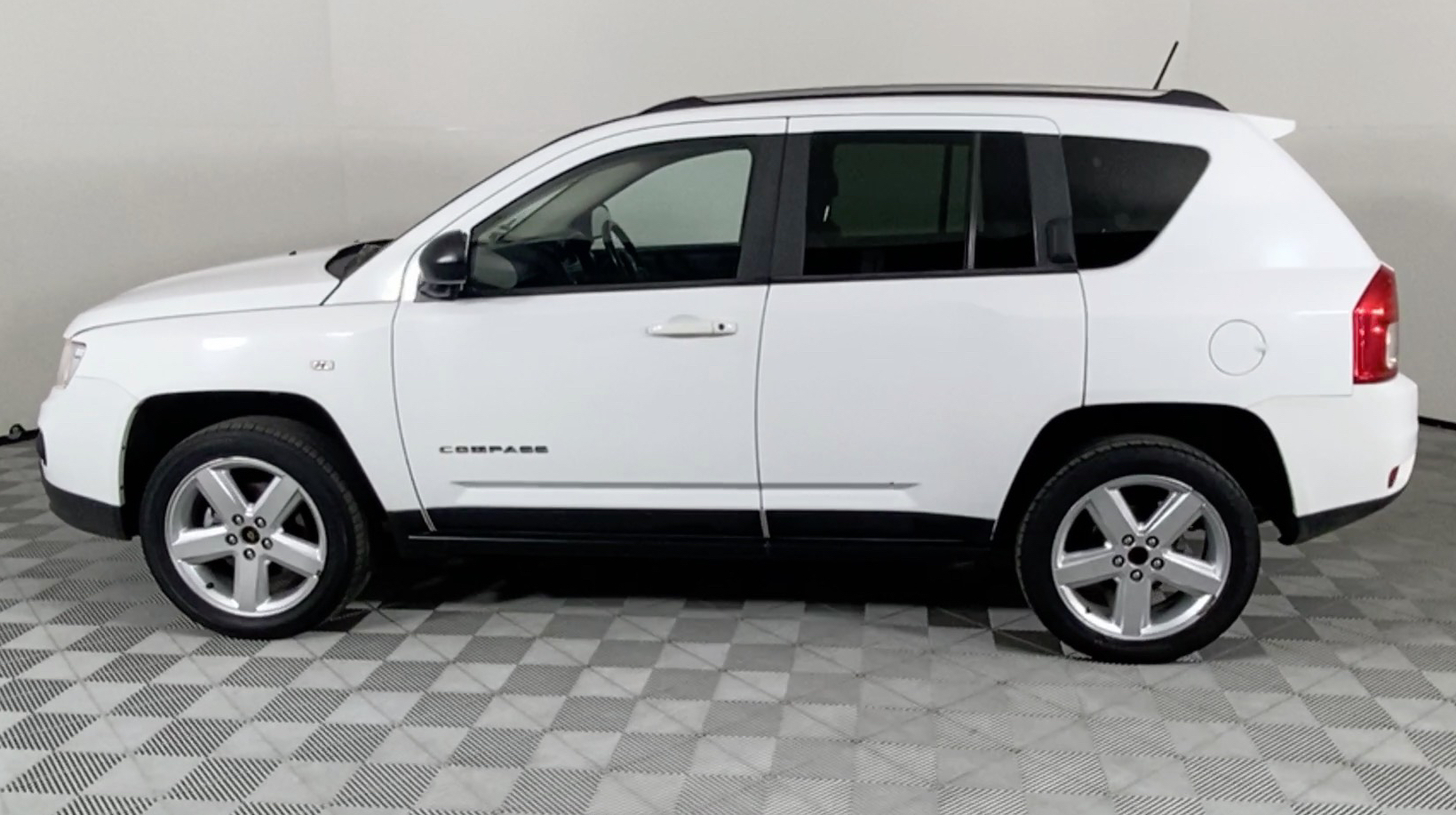 Used 2011 Jeep Compass 2.0 LTD for sale WeBuyCars