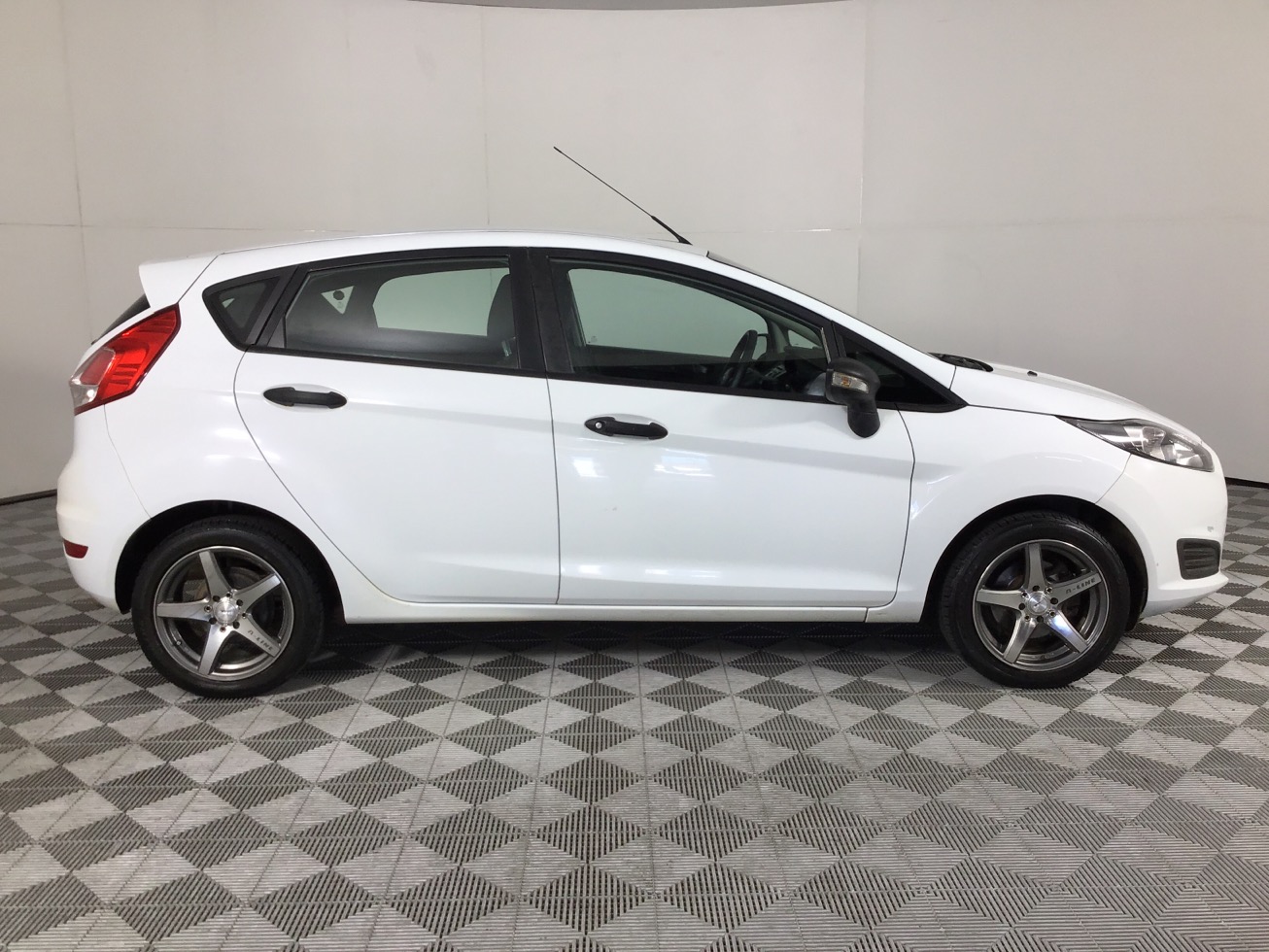 Used 2015 Ford Fiesta 1.4 Ambiente 5 DR for sale | WeBuyCars