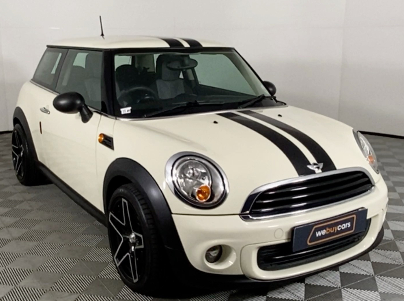 Used 2011 Mini Mini ONE 1.6 for sale | WeBuyCars