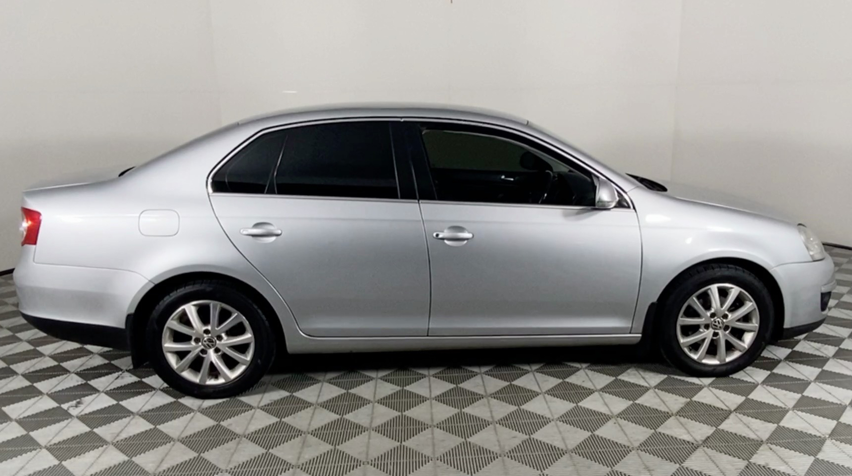 Volkswagen jetta 2010 года