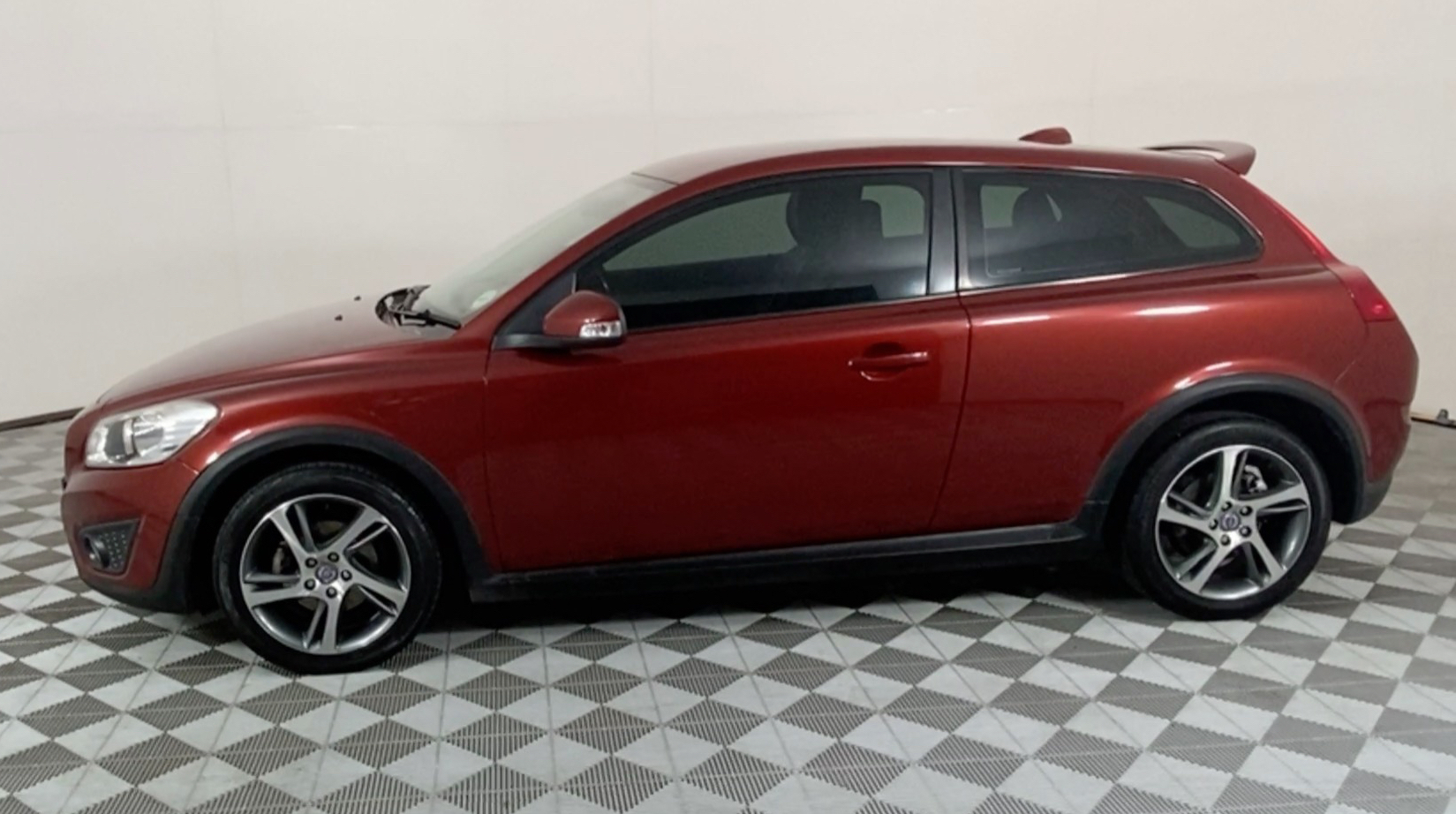 Volvo c30 инструкция